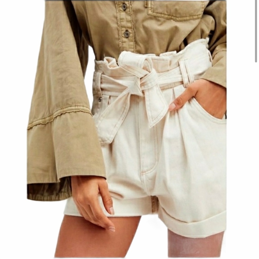 Free People We The Free Nova Paperbag High Waist Denim Shorts In Cream Sz S